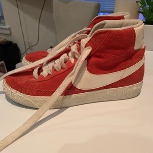 High top Nike sneakers
